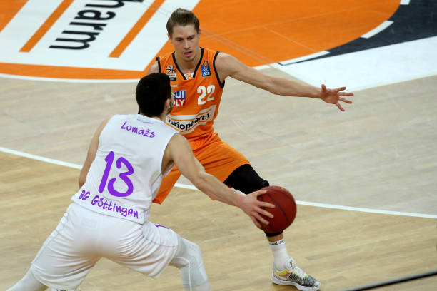 致力于为运 致力于为运